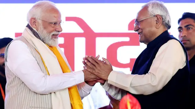 बिहार एग्जिट पोल्स में एनडीए की बड़ी जीत संभावित