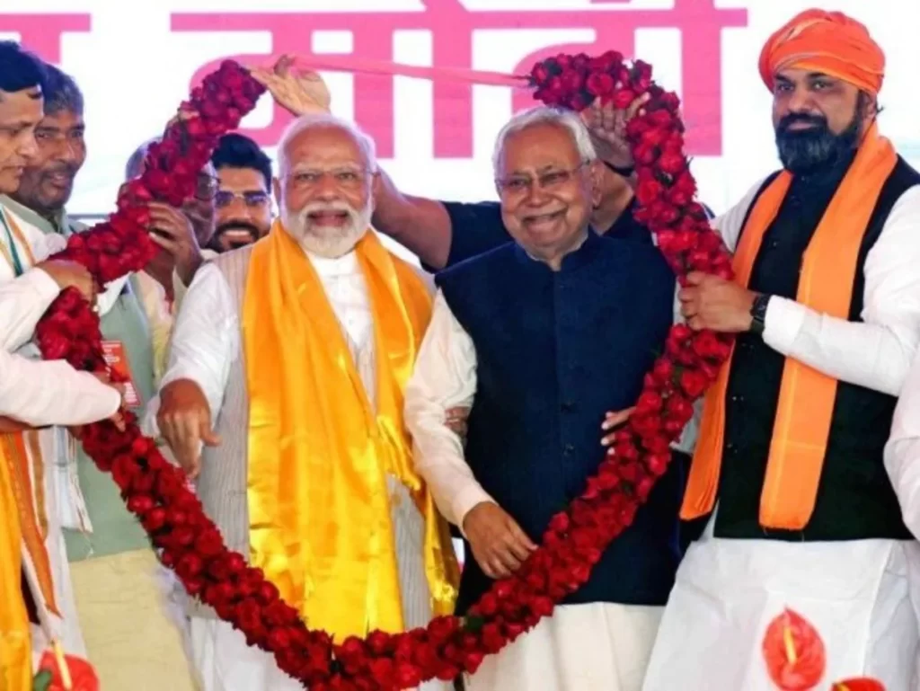 बिहार एग्जिट पोल्स में एनडीए की बड़ी जीत संभावित