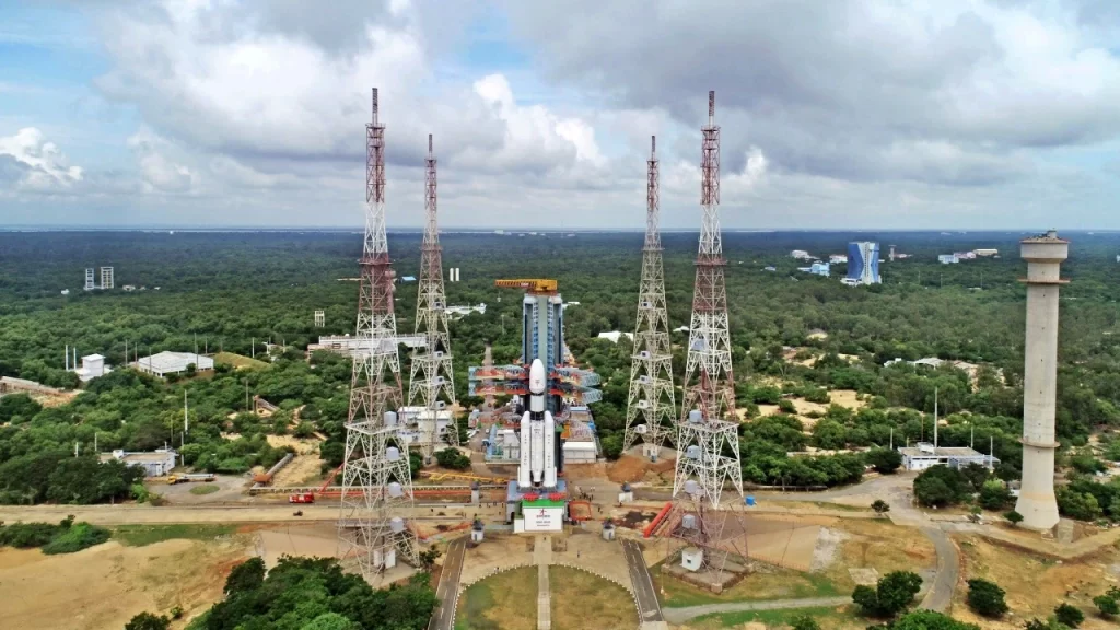 LVM3 रॉकेट की शानदार उड़ान: भारत ने CMS-03 (GSAT-7R) नौसेना सैटेलाइट के साथ अंतरिक्ष में नया कीर्तिमान स्थापित किया