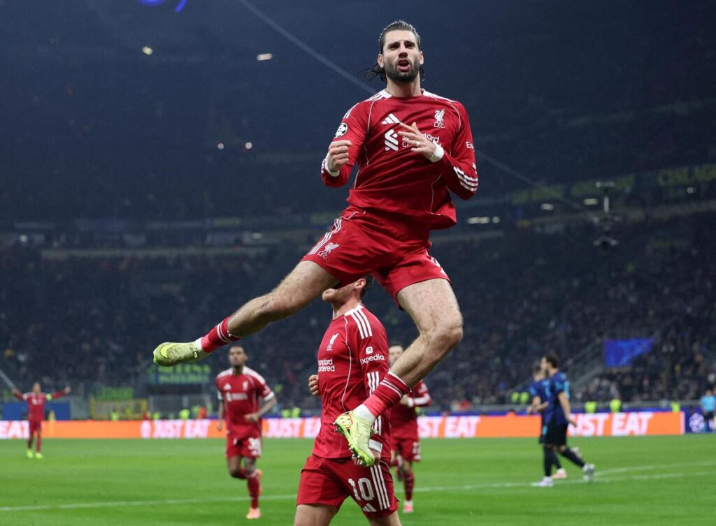 सलाह के बगावत के बीच स्लॉट को मिली राहत: inter vs liverpool में शोजबोजलाई का लेट पेनल्टी गोल!