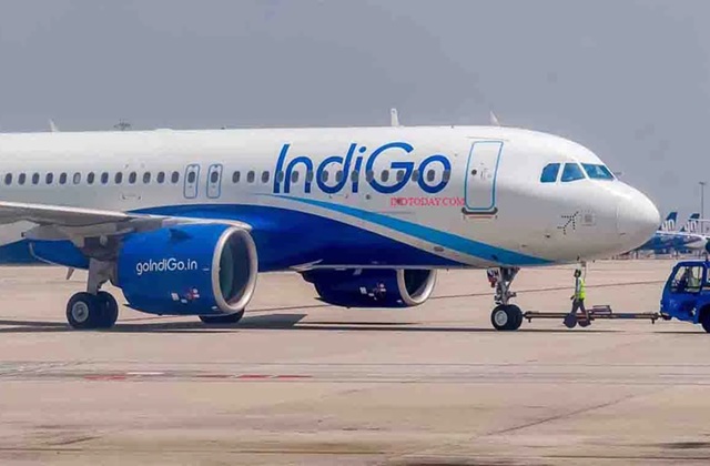 Indigo उड़ानें रद्द और लेट, नए नियमों ने मचाया हाहाकार: यात्रियों को भारी परेशानी और लंबा इंतजार
