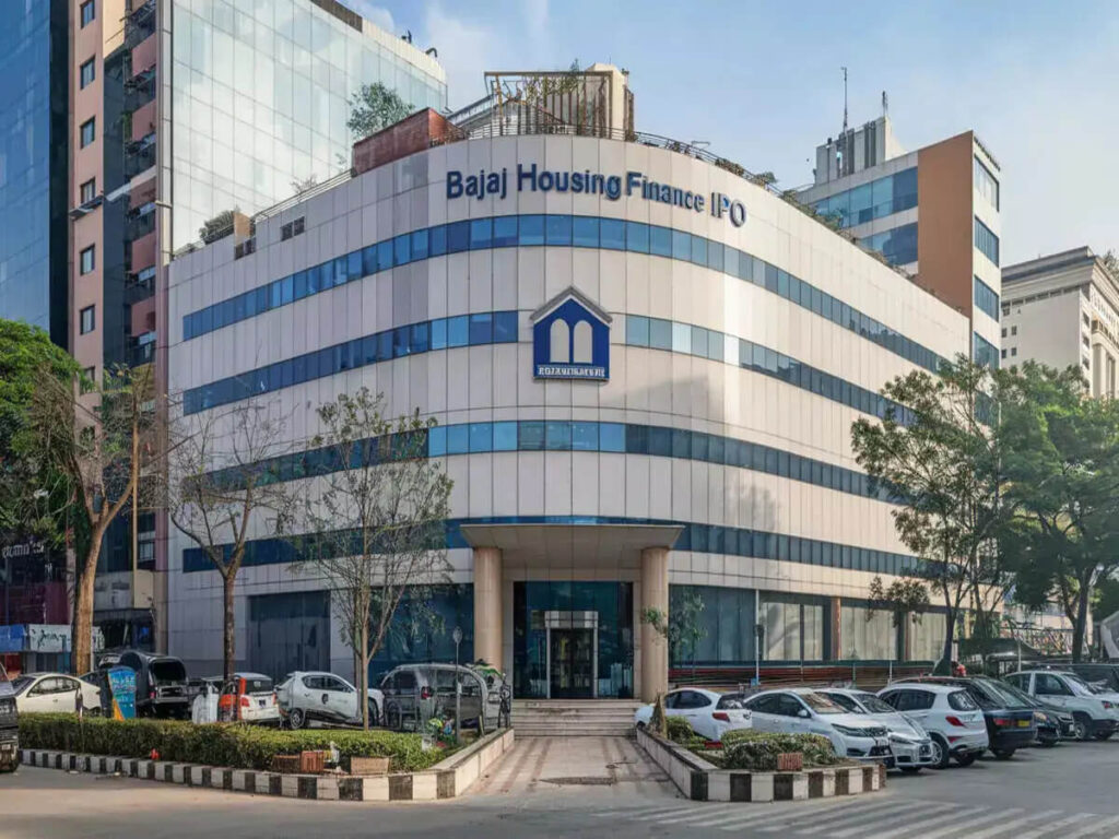 Bajaj Housing Finance Share में गिरावट के कारण और मौजूदा हालात