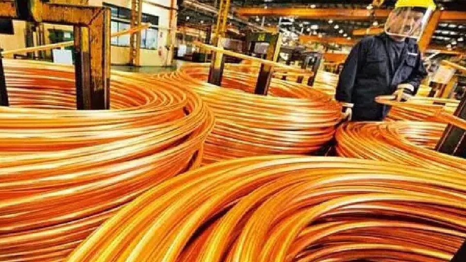 हिंदुस्तान कॉपर शेयर प्राइस में 7% से अधिक की जबरदस्त तेजी, कॉपर कीमतों का रिकॉर्ड उछाल बना निवेशकों का भरोसा