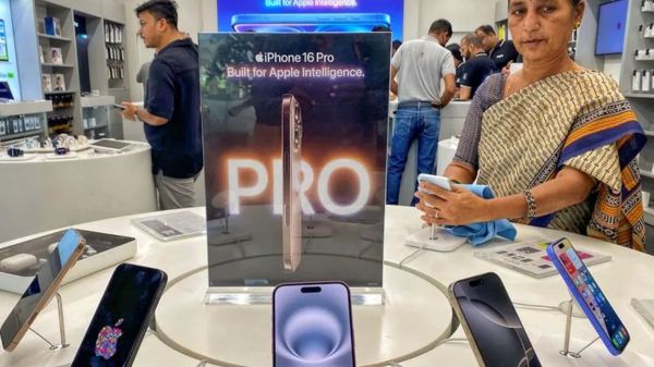 फ्लिपकार्ट पर iPhone 16 Pro पर धमाकेदार छूट! मात्र 40,000 रुपये से कम में पाएं प्रीमियम एपल एक्सपीरियंस
